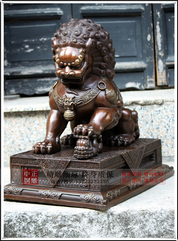 供應銅獅子雕塑.jpg 供應銅獅子雕塑.jpg