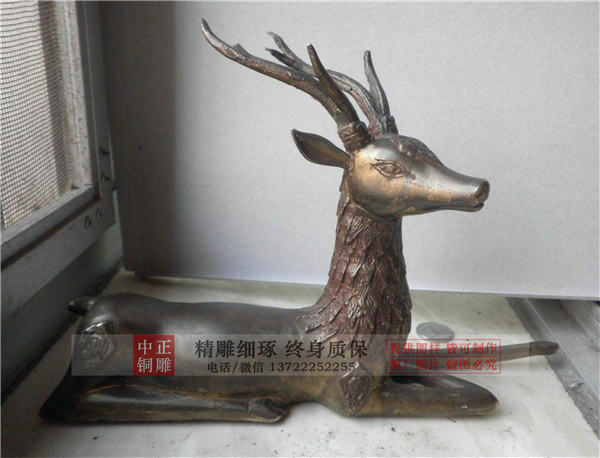 廠家直銷(xiāo)銅鹿雕塑.jpg